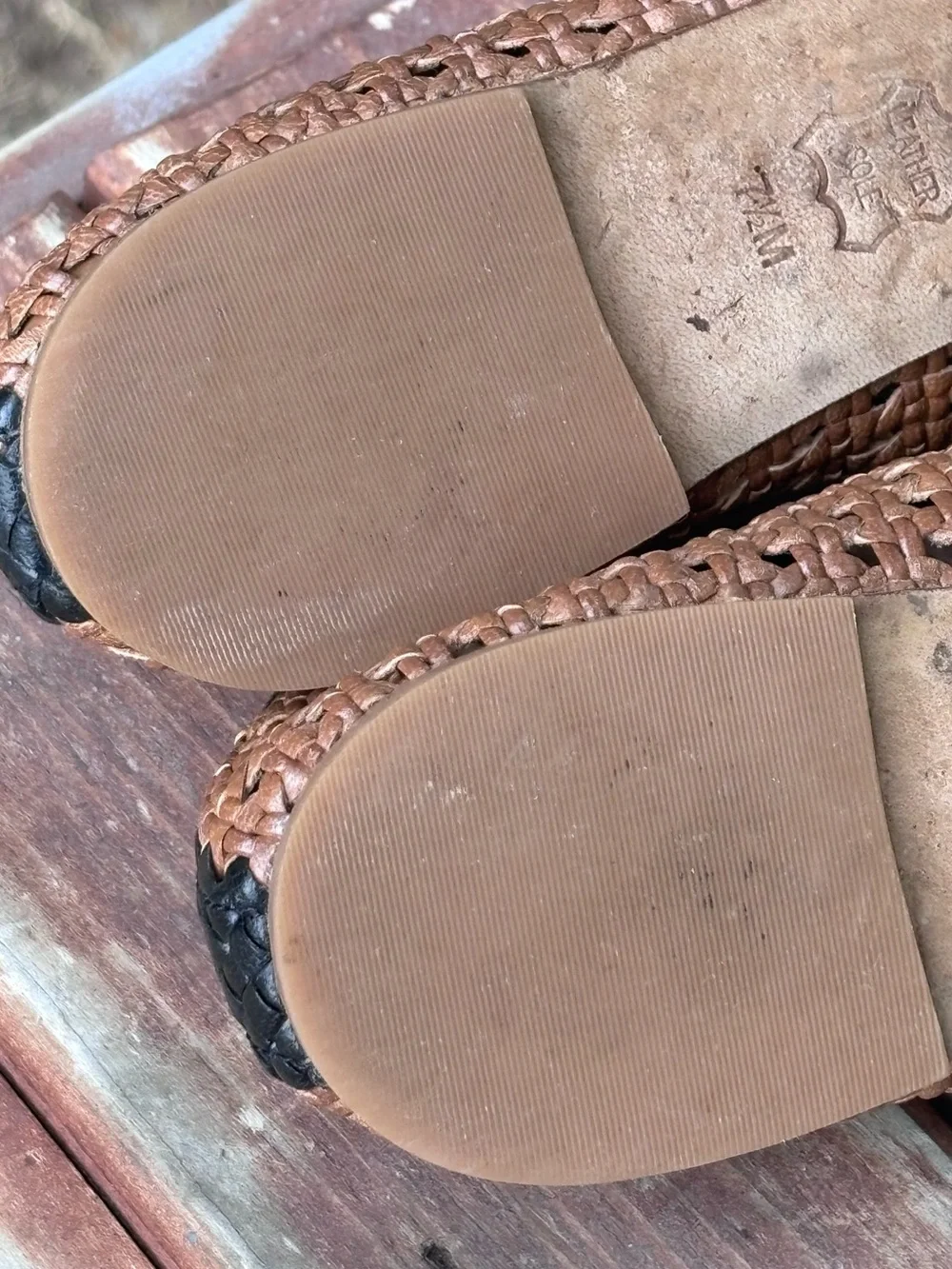 Tory Burch Chelsea Woven Leather Ballet Flats!!
